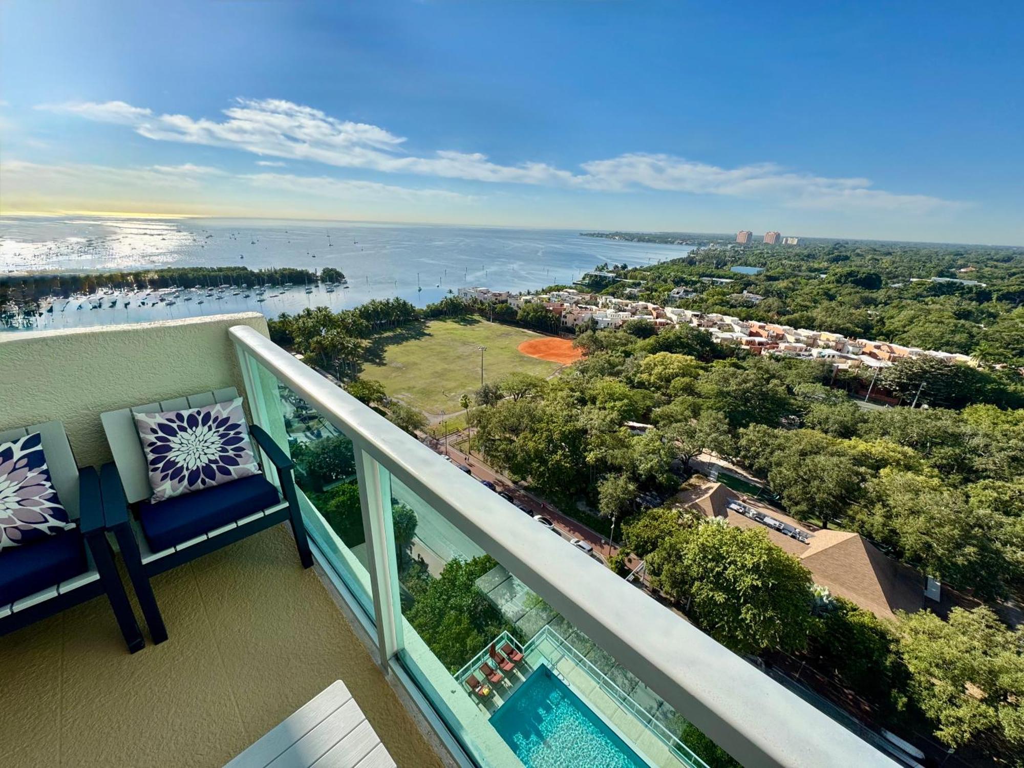 Apartmán Balcony Ocean View ! Pool - Wifi - Gym - Parking Miami Exteriér fotografie